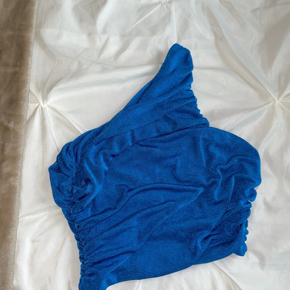 One Shoulder Crop Top